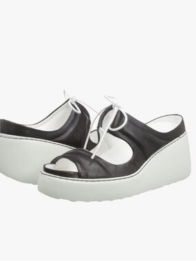 Fly London DARE520FLY Wedge Lace-Up Sandal